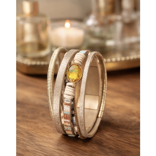 Bransoletka z ozdobnym kamieniem i magnetycznym zapięciem – naturalna elegancja na co dzień.