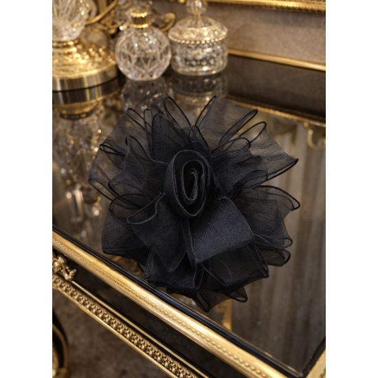 Efektowna czarna róża – aplikacja dekoracyjna 30 cm.