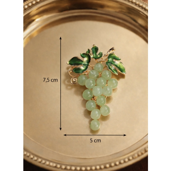 Broszka winogrona – klasyczna elegancja z naturalną inspiracją.