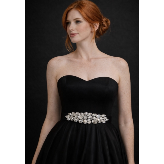 Elastyczny pasek glamour z kryształową aplikacją – elegancki i efektowny.